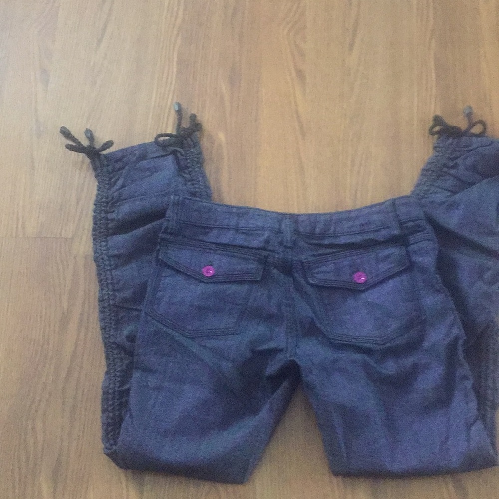Jeans - Picture 3 of 3